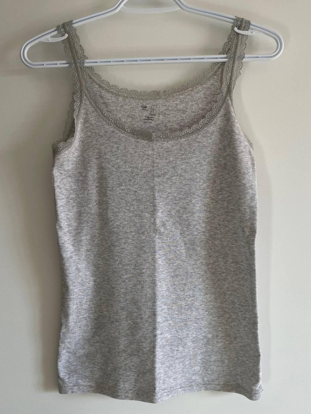 GAP Women’s Heather Grey Stretch Camisole Tank Top with Lace Trim Size Medium